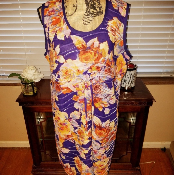Simply Vera Vera Wang Dresses & Skirts - Simply Vera Vera Wang floral dress